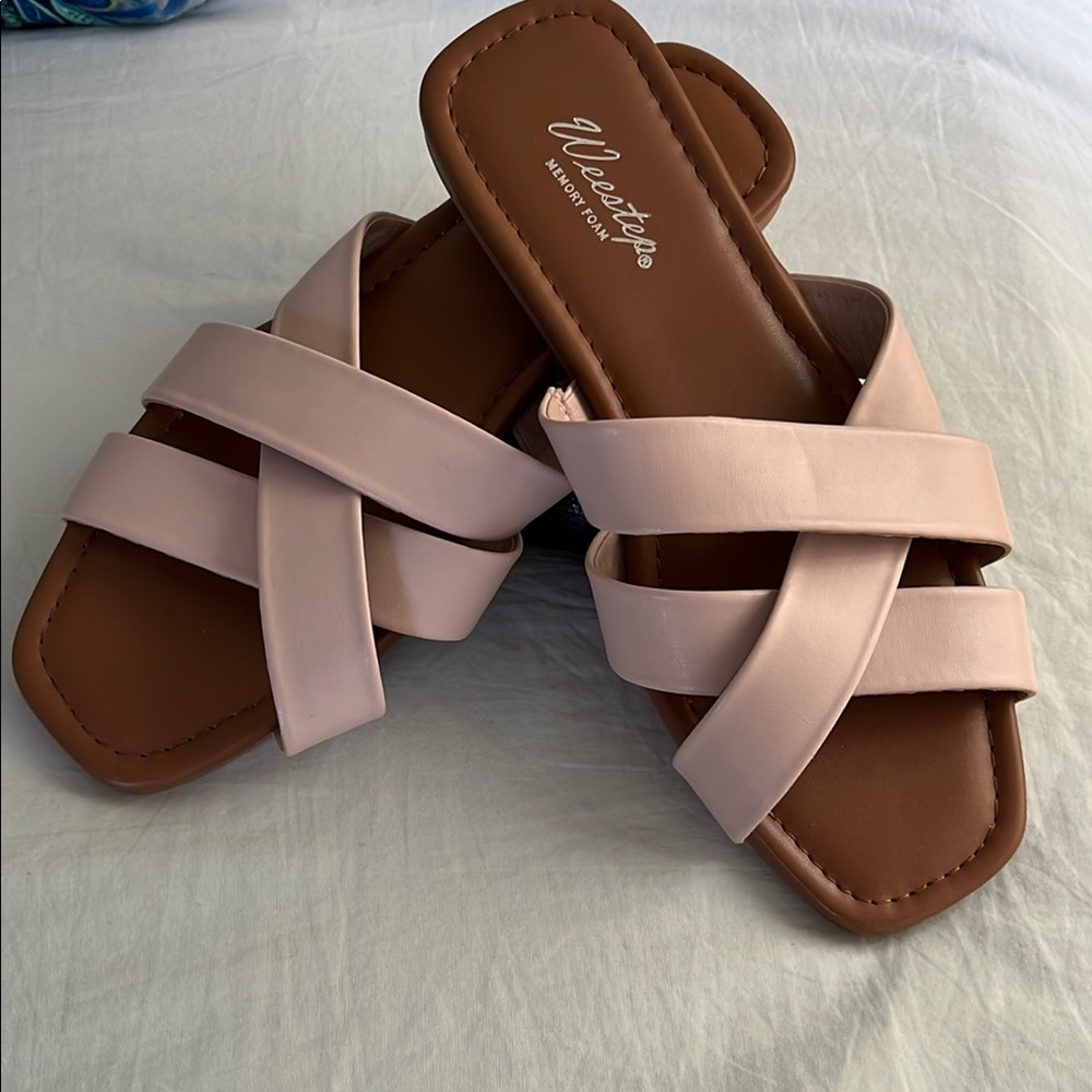 Women's Blush Sandals